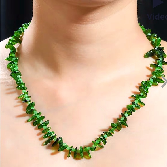 💚 Chrome Diopside & Green Jade 107 CTW Necklace - Picture 2 of 6